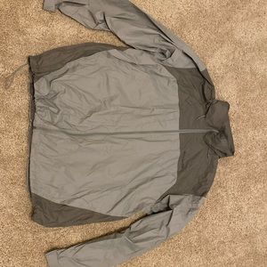 Columbia Rain Jacket/Windbreaker With Hidden Hood